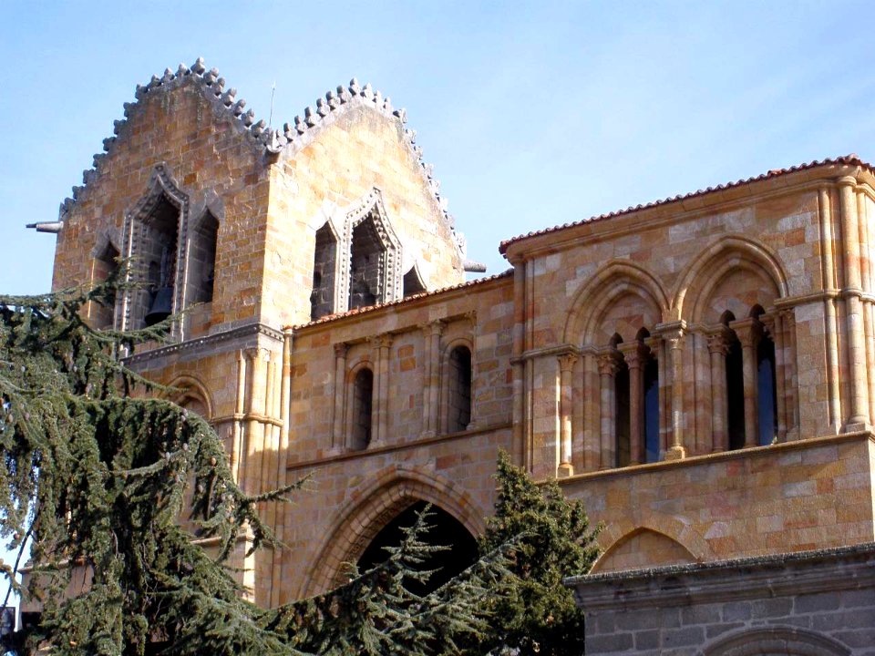 Avila - Basilica de San Vicente, exteriores 38