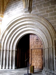 Avila - Catedral, claustro 02