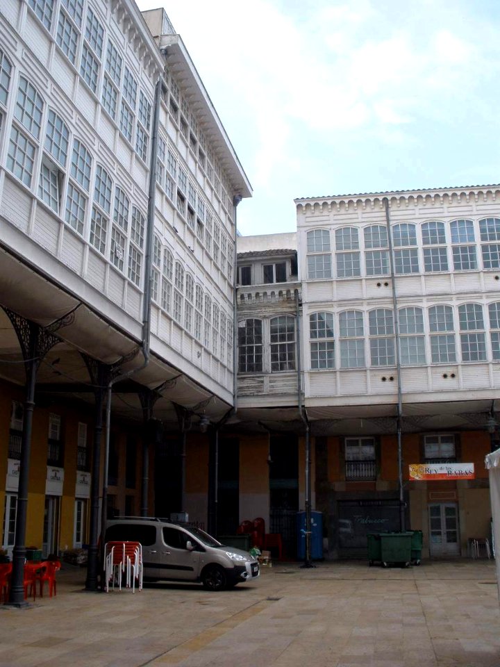 Aviles - Plaza de los Hermanos Orbon (Mercado Municipal) 2
