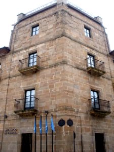 Aviles - Palacio del Marques de Ferrera (Hotel NH Palacio de Ferrera) 2