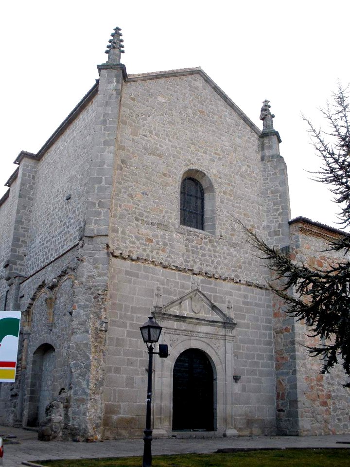 Avila - Monasterio de San Francisco (Auditorio Municipal San Francisco) 04