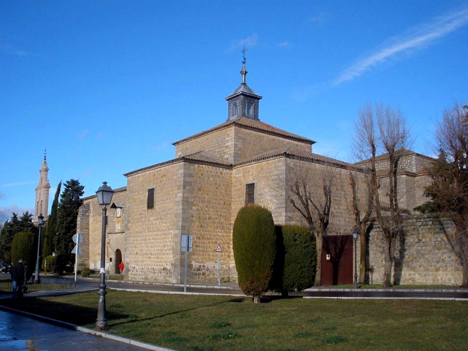 Avila - Monasterio de la Encarnacion 70 (Capilla donde Santa Teresa y San Juan de la Cruz cayeron en extasis)