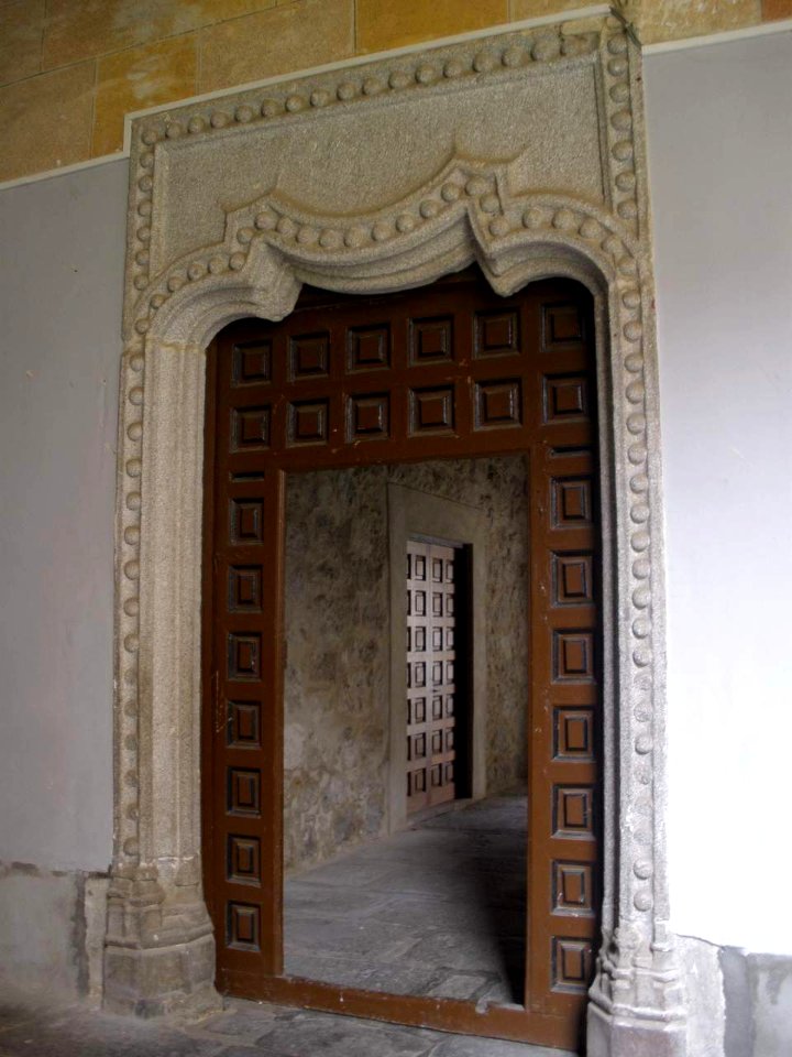 Avila - Real Monasterio de Santo Tomas, Claustro del Silencio 19