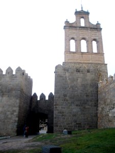 Avila - Murallas, Puerta del Carmen 4