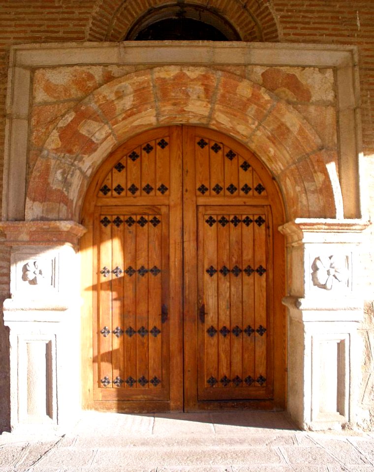 Avila - Iglesia de Santa Maria de Jesus (Ex Convento de las Gordillas) 04
