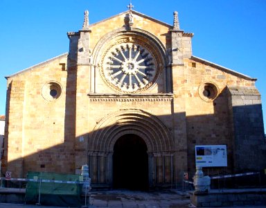 Avila - Iglesia de San Pedro 08