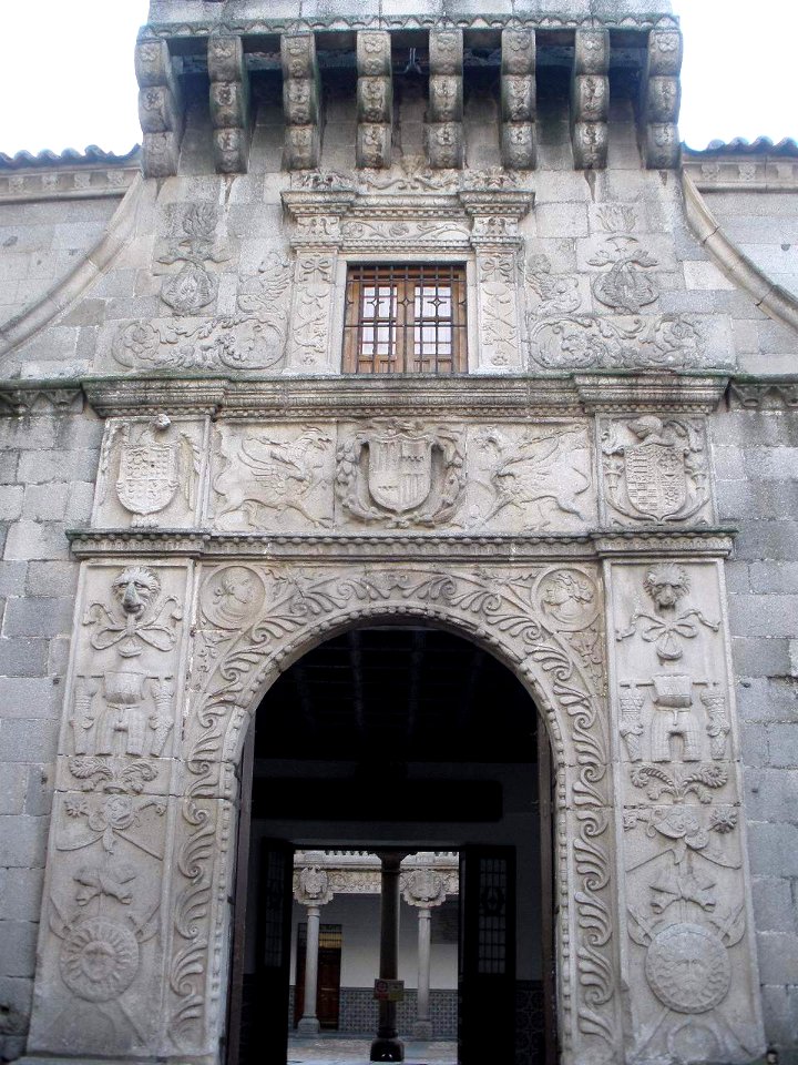 Avila - Palacio de Polentinos 1