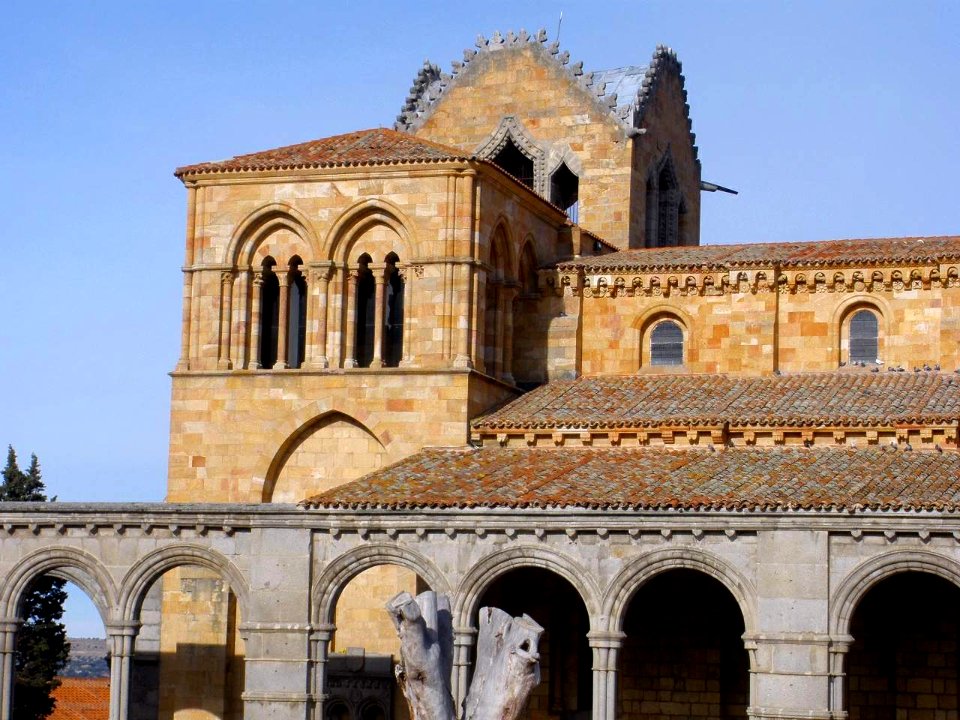 Avila - Basilica de San Vicente, exteriores 34