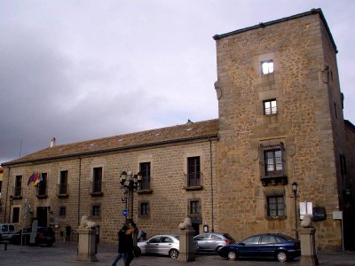 Avila - Palacio del Marques de Velada 23