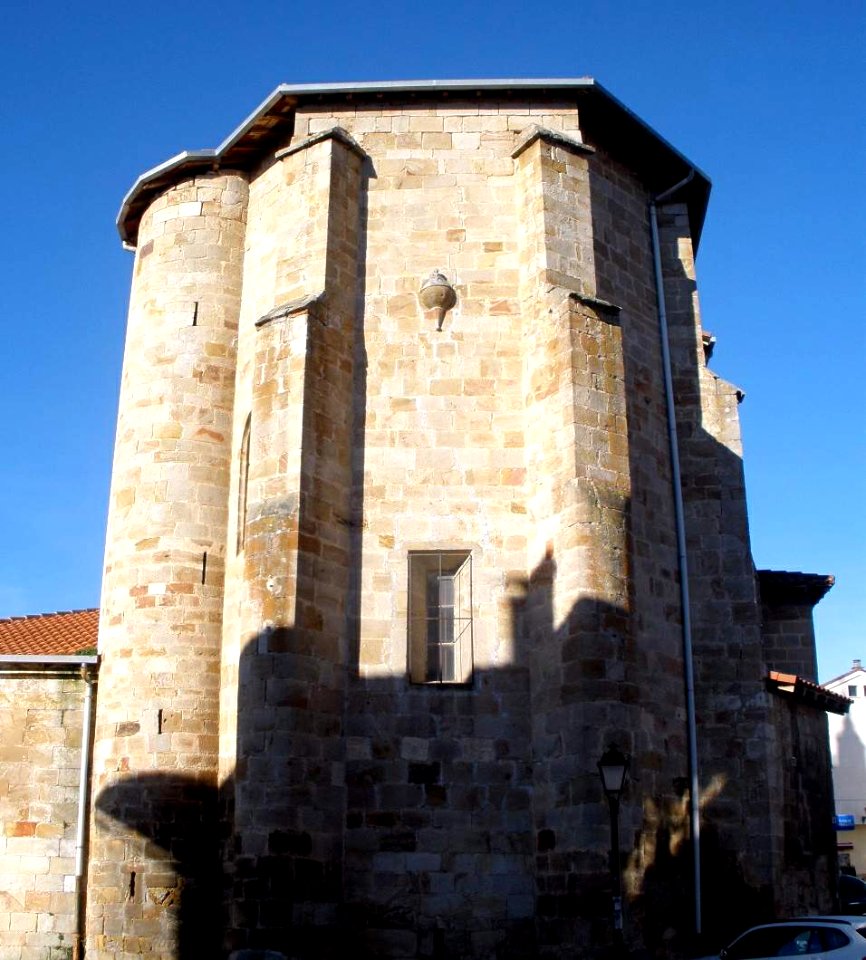Araia - Iglesia de San Pedro Apostol 5