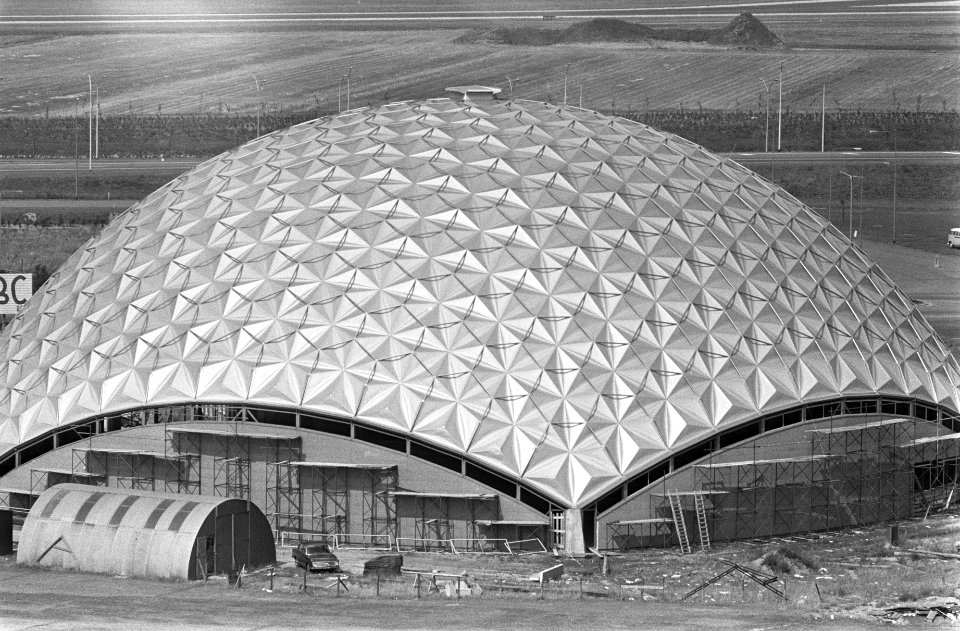 Aviodome, ext., Schiphol, in aanbouw, Bestanddeelnr 922-7092