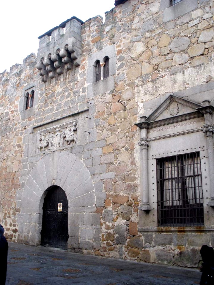 Avila - Palacio de los Davila 6