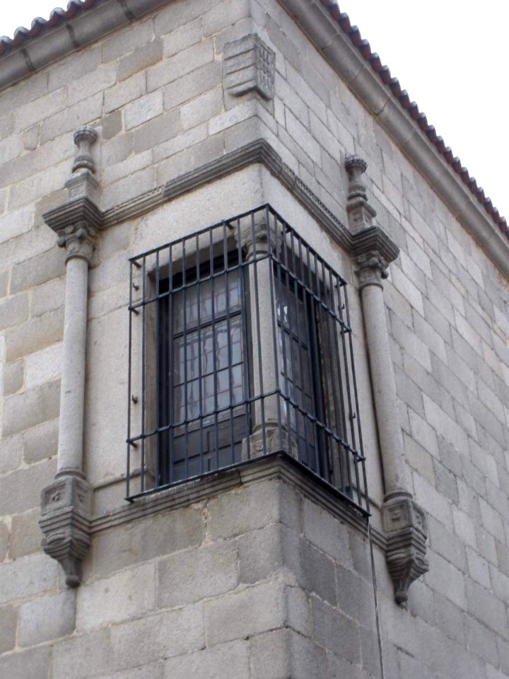 Avila - Palacio de Blasco Nuñez Vela (Audiencia Provincial) 4