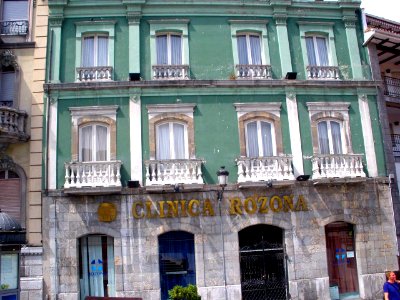 Aviles - Plaza de Domingo Acebal 1