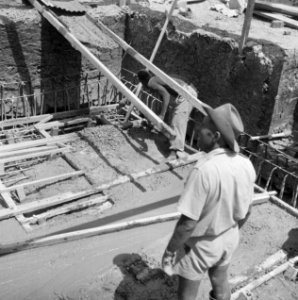 Arbeiders, werkzaamheden, Bestanddeelnr 250-8400