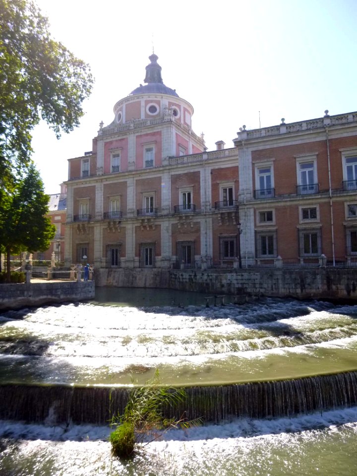 Aranjuez - Real Sitio, Jardín de la Isla, Cascada de las Castañuelas 3