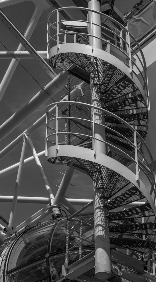 Thames london eye staircase