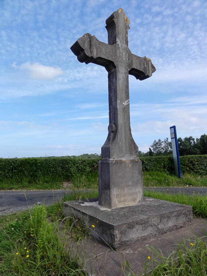 Arcangues, croix de chemin, hameau de la Croix