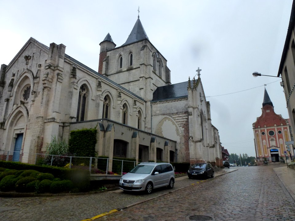 Ardres (Pas-de-Calais, Fr) église Notre-Dame-de-Grâces et Chapelle des Carmes