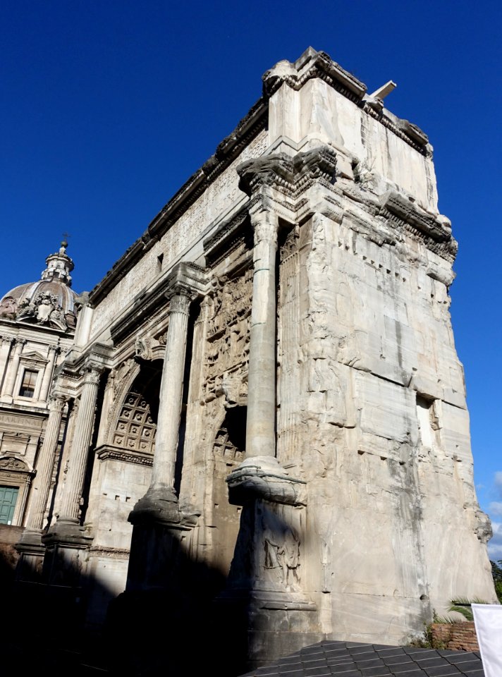 Arch of Septimius Severus - Rome, Italy - DSC01595