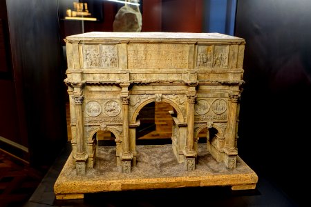 Arch of Constantine - Cork models by Augusto Rosa (1738-1784), Rome - Hessisches Landesmuseum Darmstadt - Darmstadt, Germany - DSC09966