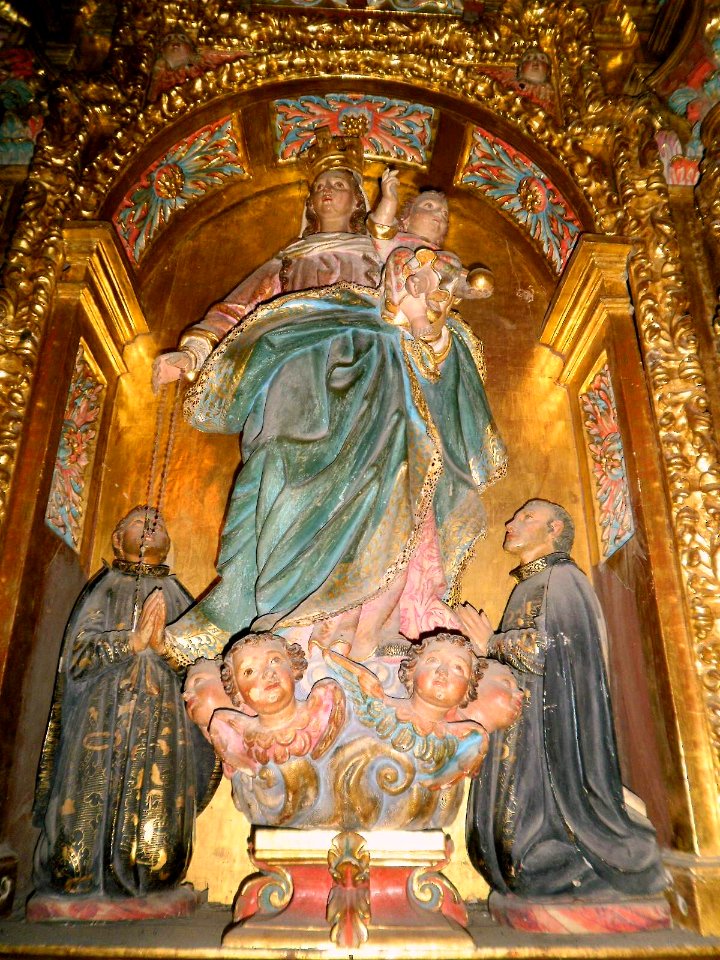 Arceniega - Santuario de Nuestra Señora de la Encina, interiores, retablo de N. S. del Rosario 6