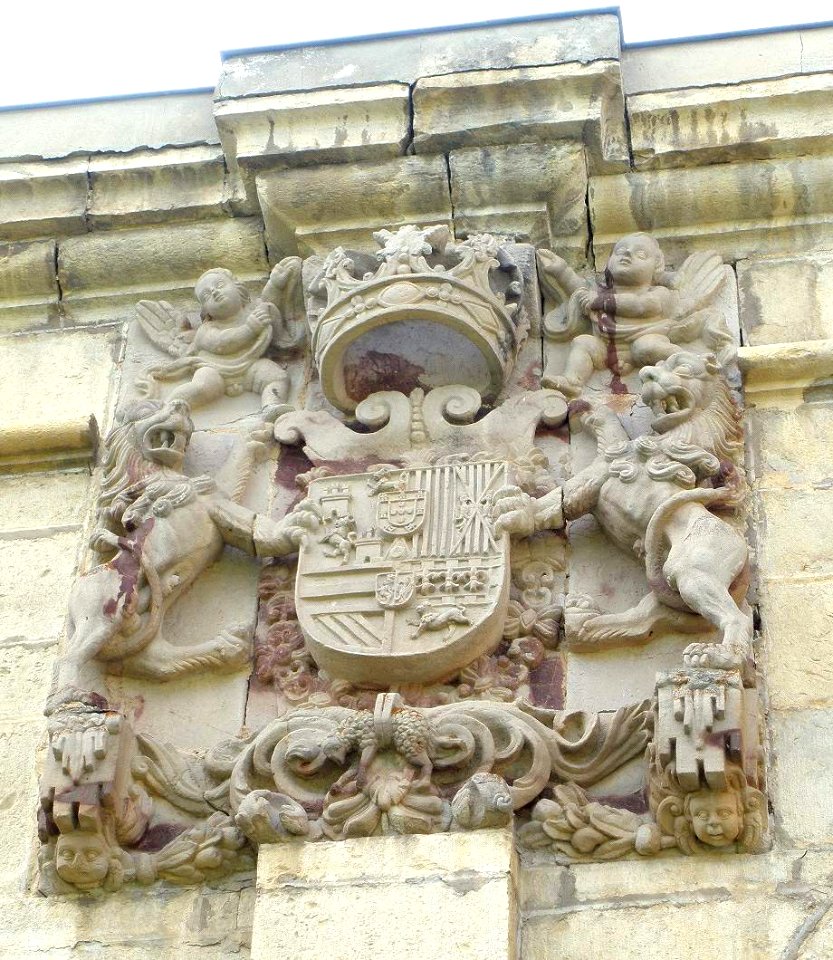 Arceniega - Santuario de Nuestra Señora de la Encina, exteriores 07