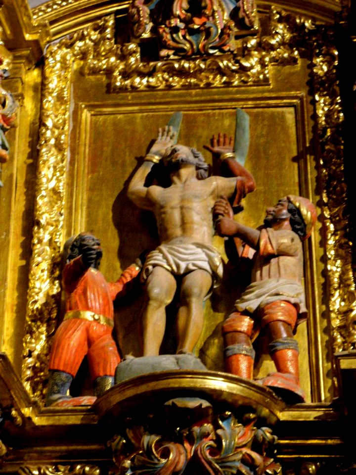 Arceniega - Santuario de Nuestra Señora de la Encina, interiores, retablo de N. S. del Rosario 3