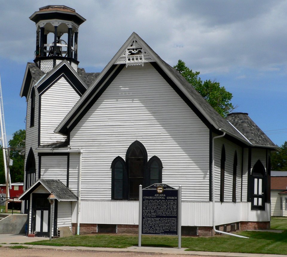 Arcadia, Nebraska Congregational church from SE 2
