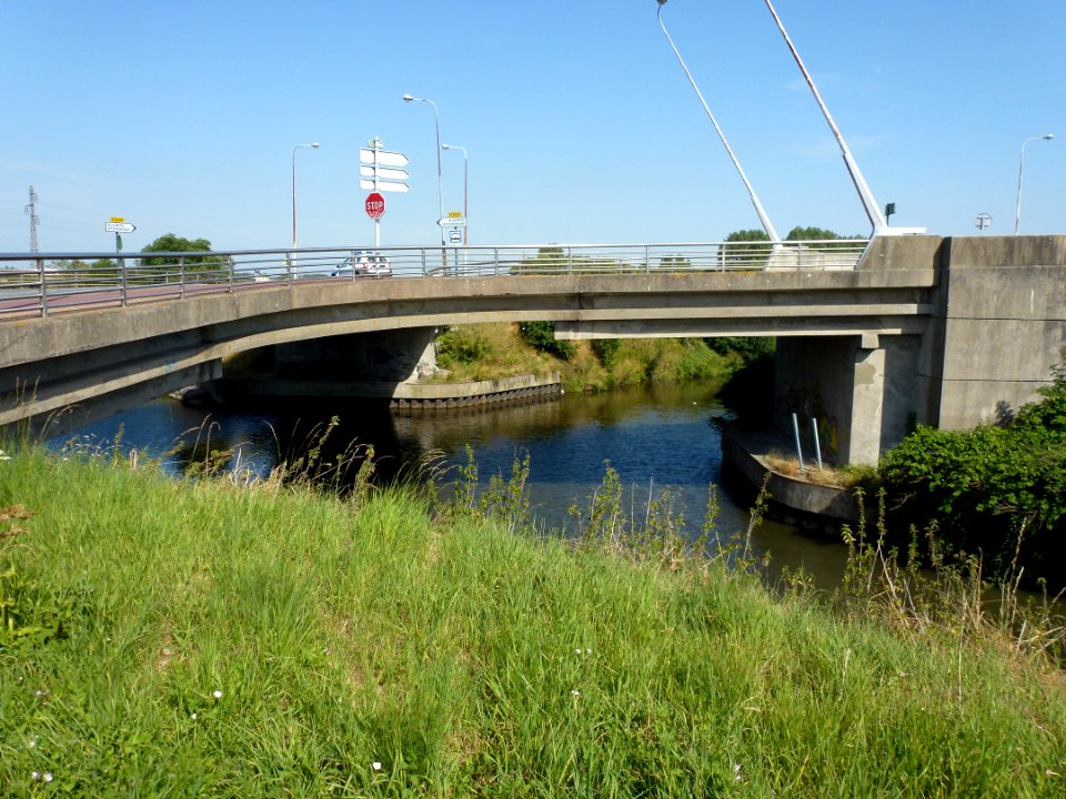 Ardres (Pas-de-Calais) Pont-d'Ardres - les ponts