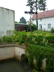 Ardres (Pas-de-Calais) calvaire sortie Brêmes