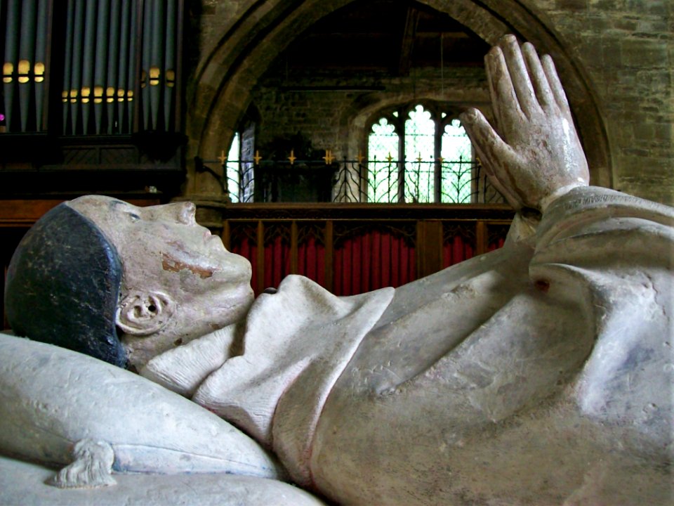 Archdeacon Sponne's tomb, Towcester 2