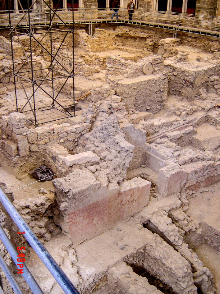 Archeological excavations at the Sé Cathedral, 2006-01-01, Lisbon 04
