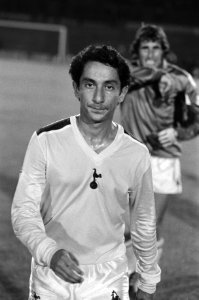 Ardiles, speler van Tottenham Hotspur, Bestanddeelnr 931-6857