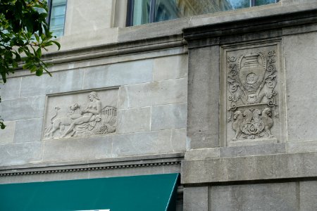 Architectural ornament - Sofitel Washington DC Lafayette Square Hotel - 806 15th Street NW - Washington, DC - DSC04108