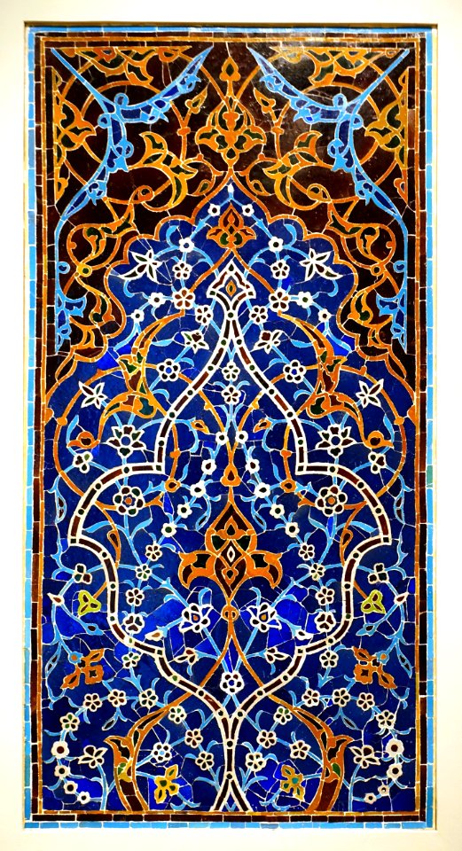 Architectural fragment, possibly from the Shrine of Zayn al-Mulk, Iran, Isfahan, Aqqoyuniu period, 1480-1481 AD, tile mosaic - Arthur M. Sackler Gallery - DSC05295