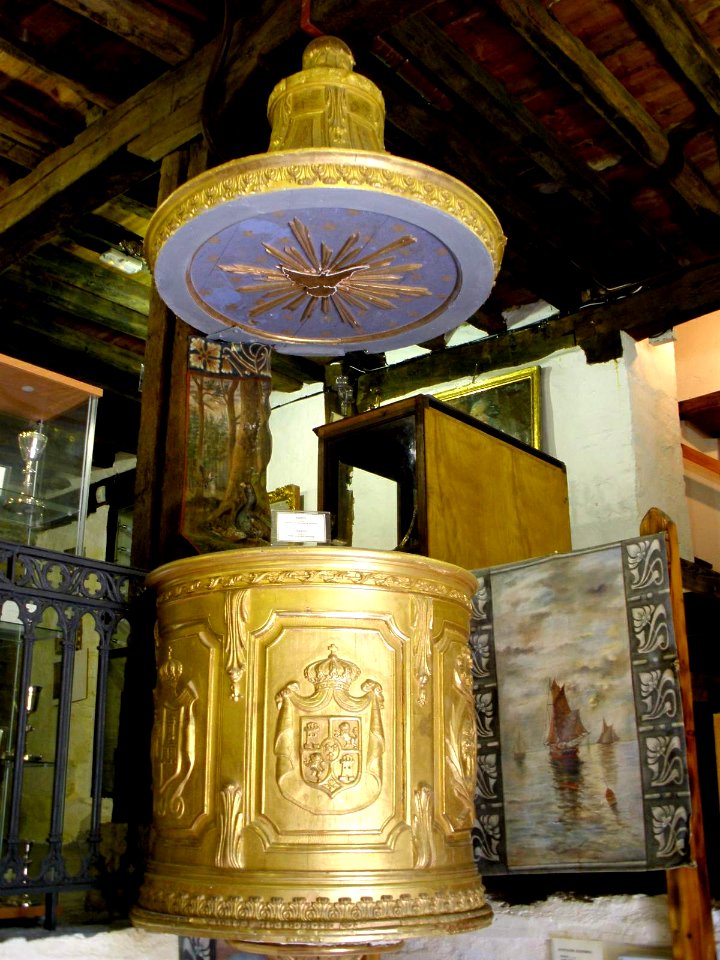 Arceniega - Santuario de Nuestra Señora de la Encina, Museo Sacro 3
