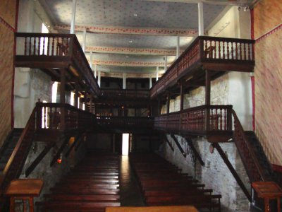Arbonne (Pyr-Atl., Fr) double balcony in the church