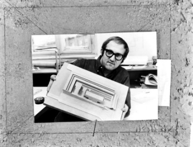 Architect Wilhelm Holzbauer uit Wenen, met winnend ontwerp voor het nieuwe stadh, Bestanddeelnr 921-8979