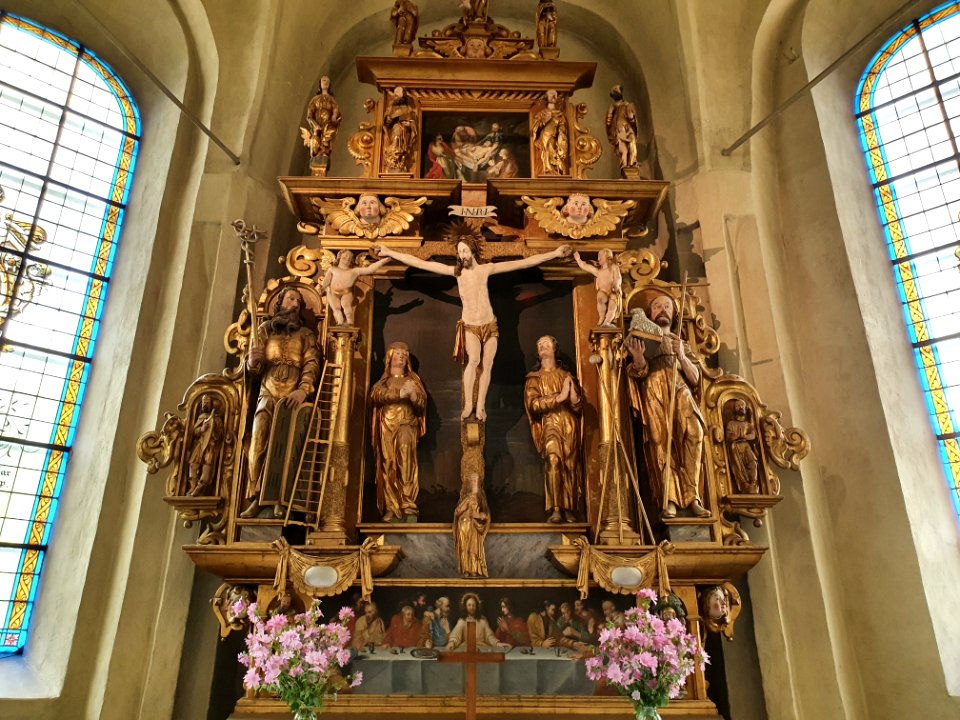 Arboga heliga trefaldighets kyrka altaruppsats detalj