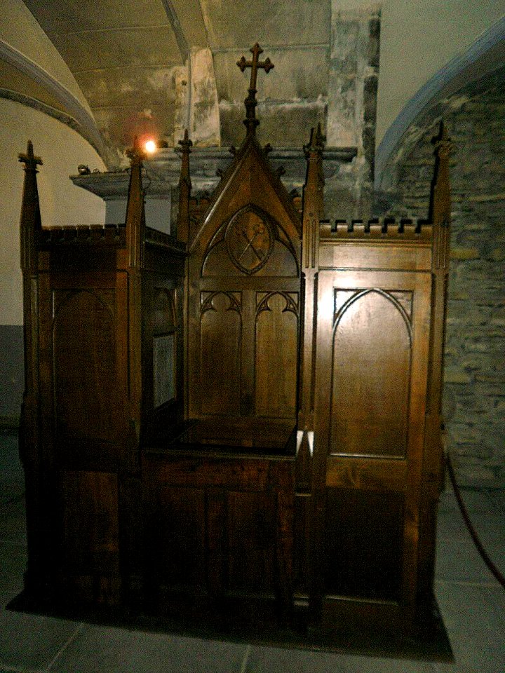 Arceniega - Santuario de Nuestra Señora de la Encina, interiores 19