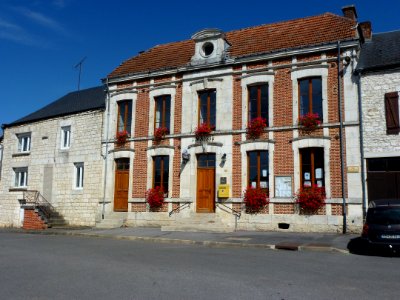 Aouste (Ardennes) mairie