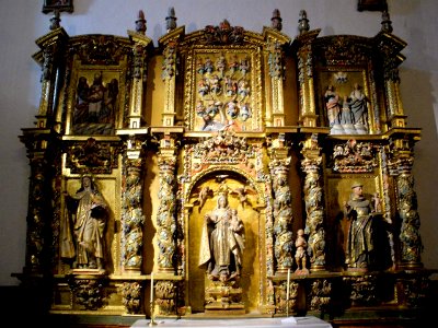 Arceniega - Santuario de Nuestra Señora de la Encina, retablo de N. S. del Carmen 1