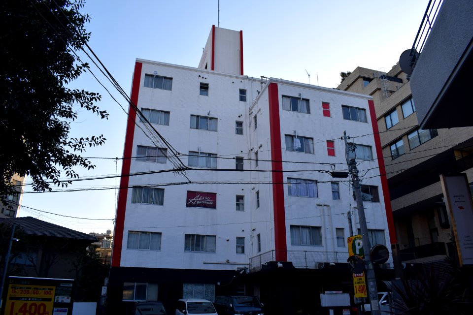 Apartments building in Roppongi 5-chome 7