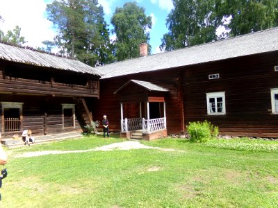 Antti inner yard