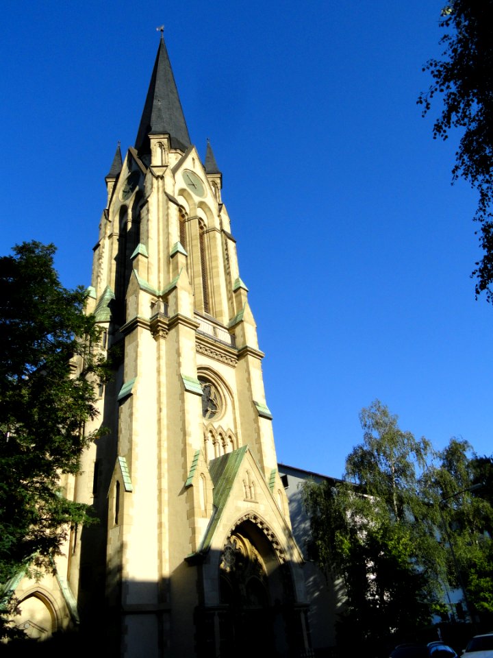 Antoniuskirche (Westend) - DSC02308