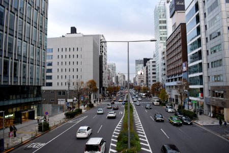 Aoyama street from 青山3丁目 歩道橋, facing towards Shibuya photo