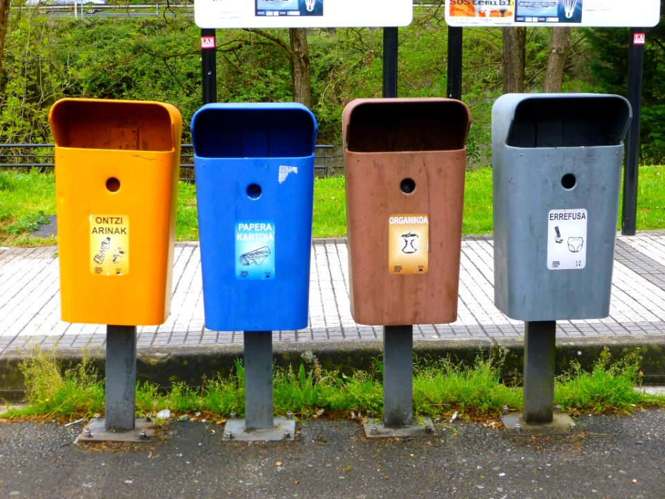 Antzuola - reciclaje 1