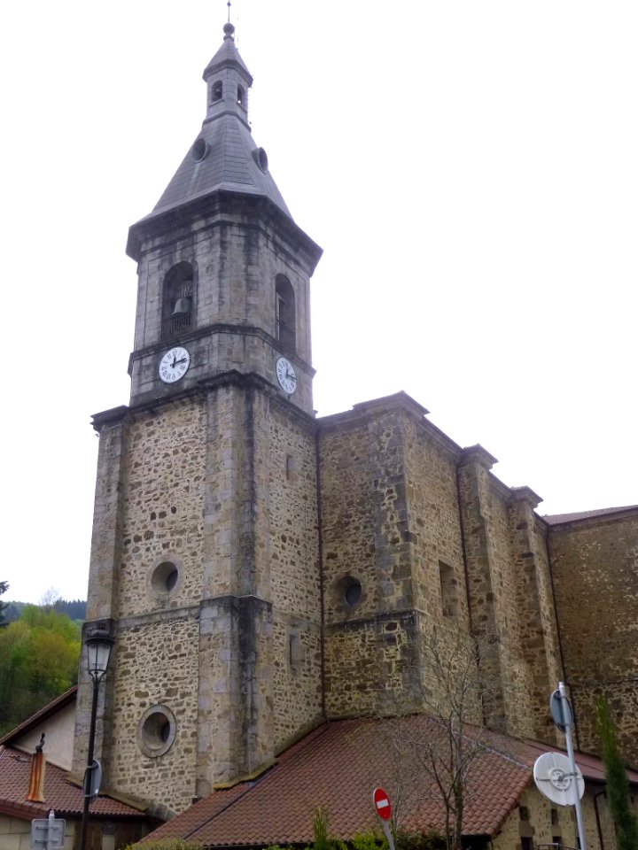 Antzuola - Iglesia de Nuestra Señora de la Piedad 1
