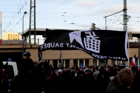 Antifascist protest in front of pro fascist protest Dresden 2020-02-15 25